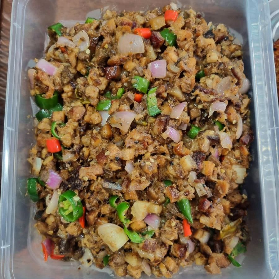 Spicy pork sisig